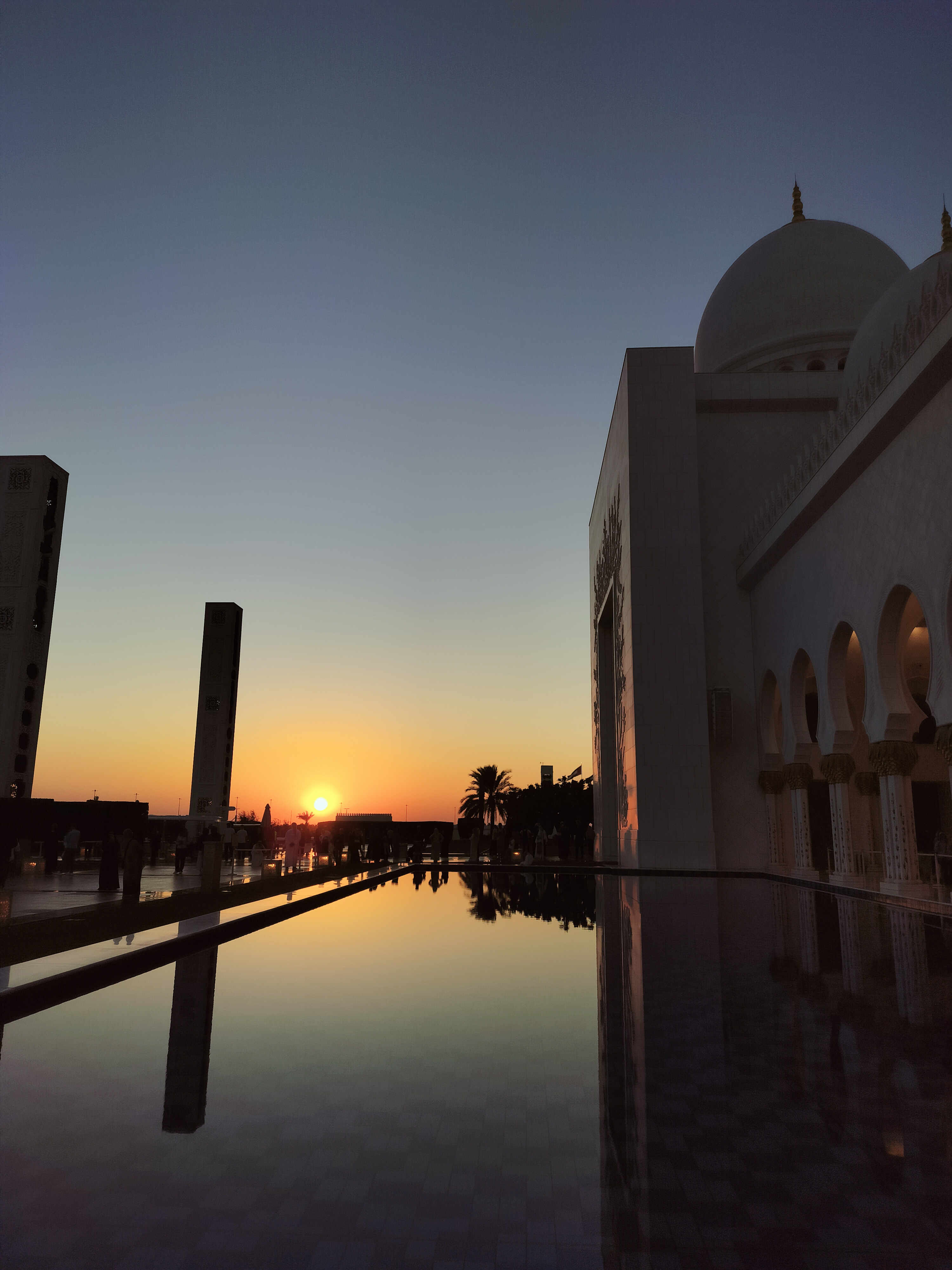 Taheer Jahan — Architectural Travel Photography of Sheikh Zayed Grand Mosque